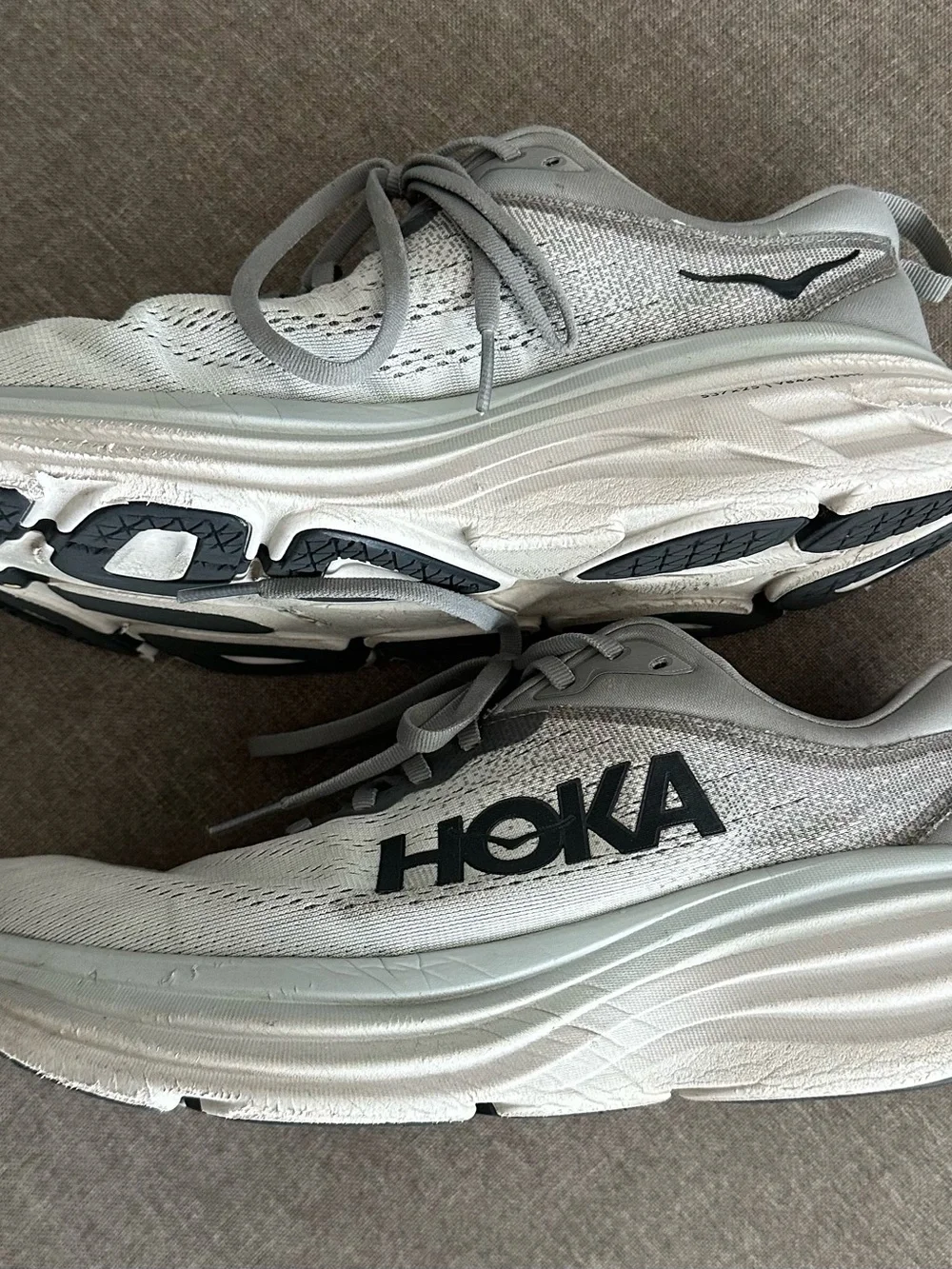 Men’s Hoka Bondi 8 Gray